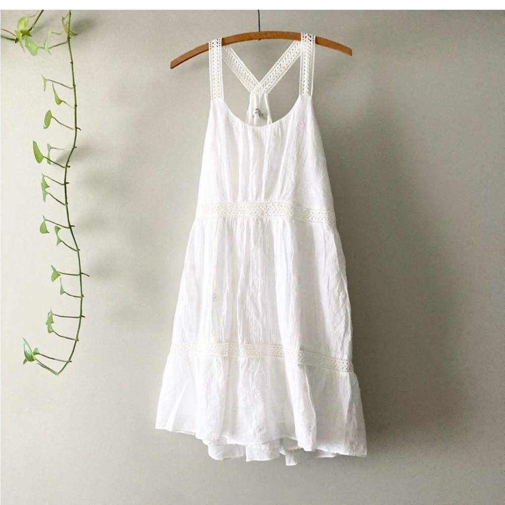 Madewell Embroidered Honeysuckle Dress White
Floral Size Small